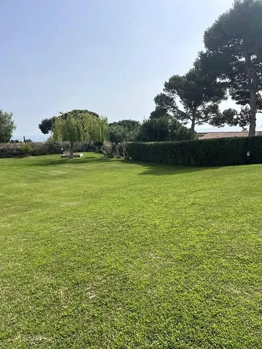 L'Illa Blanca Apartment Begur