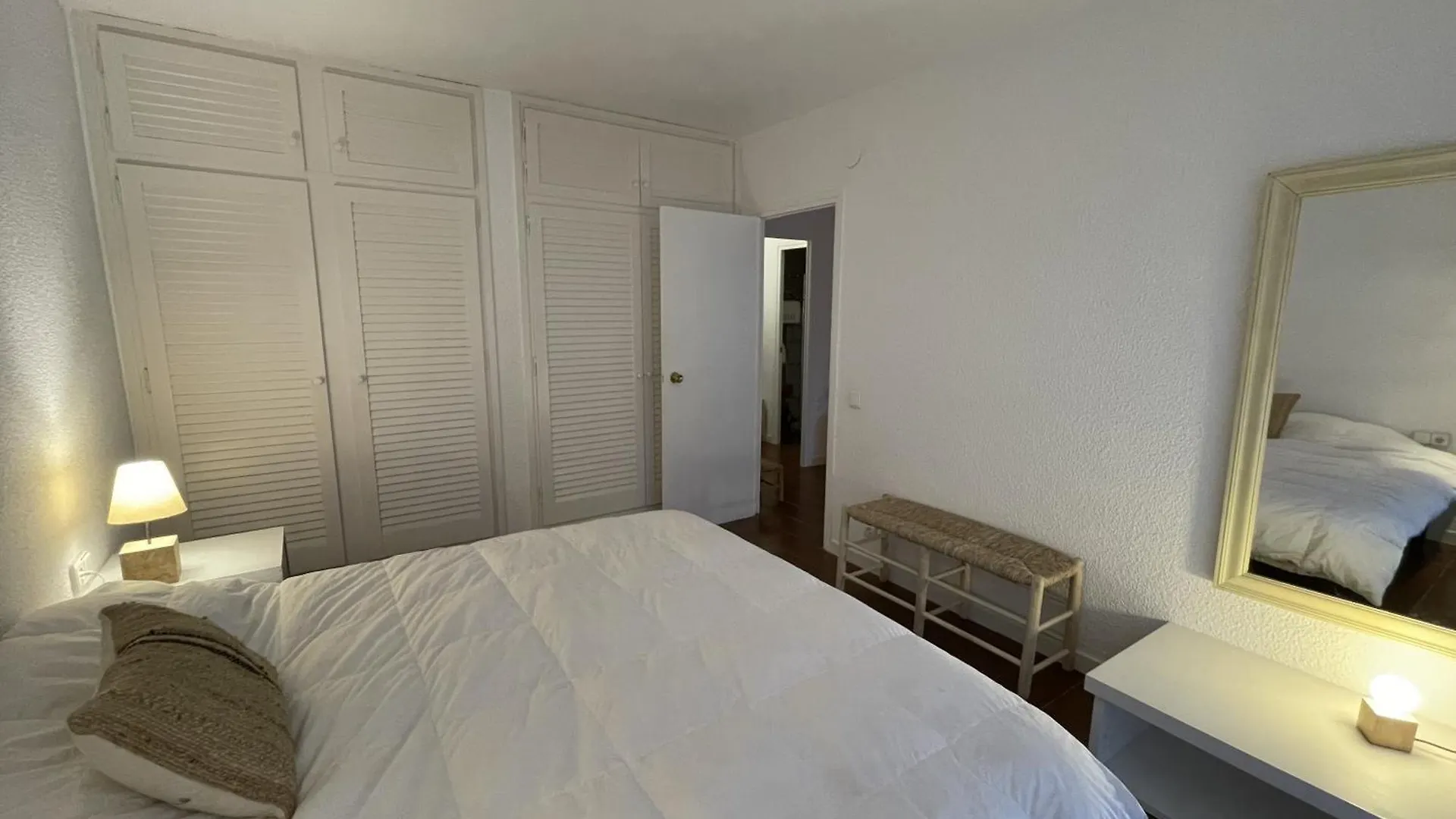 L'Illa Blanca Apartment Begur